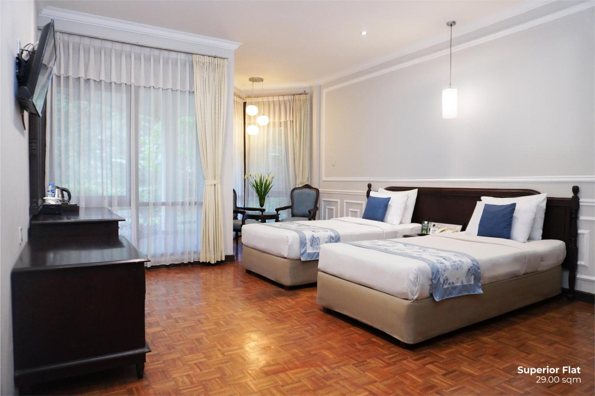 Puteri Gunung Hotel Лембанг Екстер'єр фото