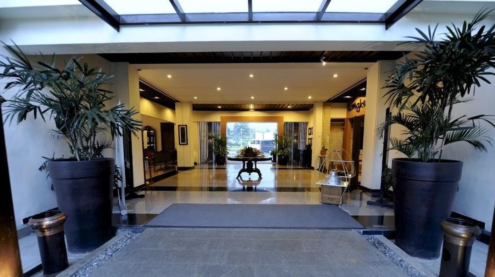 Puteri Gunung Hotel Лембанг Екстер'єр фото