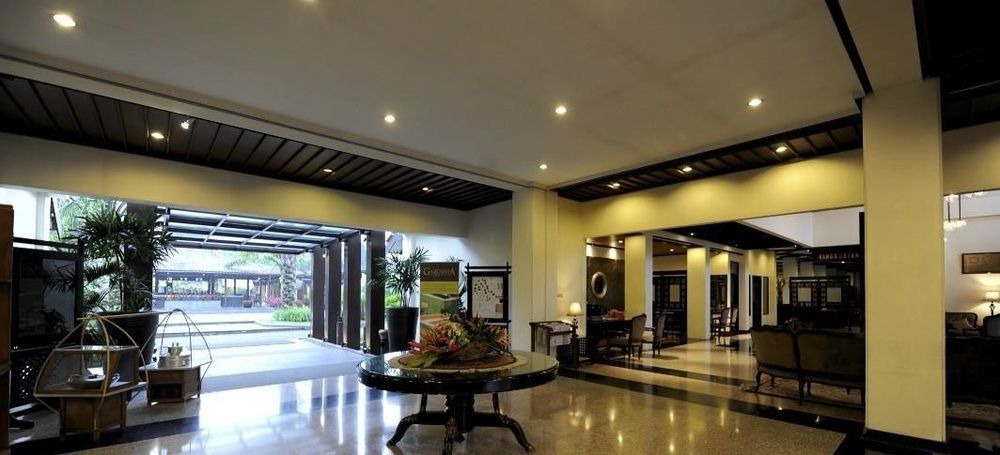 Puteri Gunung Hotel Лембанг Екстер'єр фото