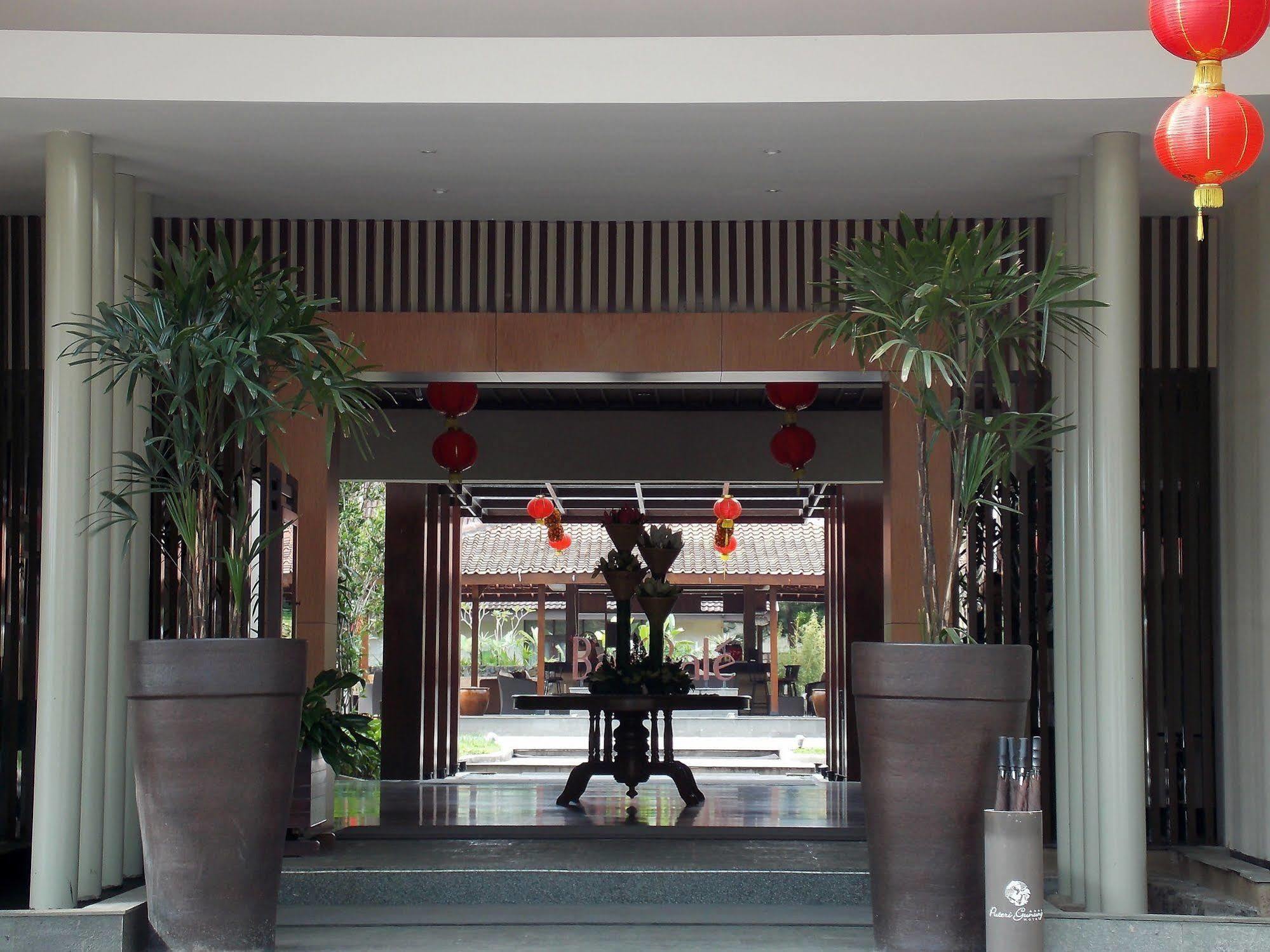 Puteri Gunung Hotel Лембанг Екстер'єр фото